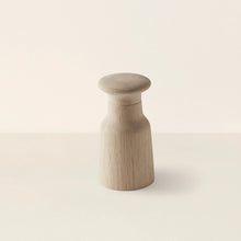 Cargar imagen en el visor de la galería, Fritz Hansen Pepper & Salt Grinders ONE SET LEFT!