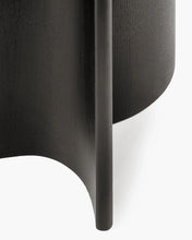 Charger l'image dans la galerie, Serax Virginia Dining Table in Oak