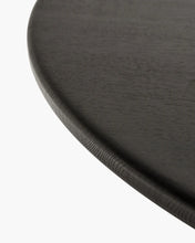 Charger l'image dans la galerie, Serax Virginia Dining Table in Oak