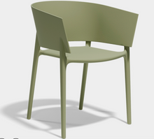 Charger l'image dans la galerie, Vondom Africa Outdoor Chairs & Bar Stools