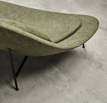 Cargar imagen en el visor de la galería, Baleri Italia Bermuda Lounge Chair Detail