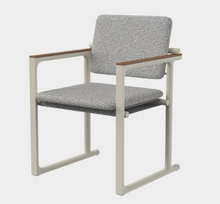 Charger l'image dans la galerie, Vondom Tulum Dining Chairs, Dining Table and Coffee Table