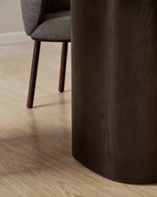 Charger l'image dans la galerie, Ovata Dining table dk brown oak base detail