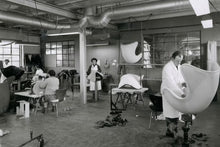 Cargar imagen en el visor de la galería, ModMobili is an authorized Dealer of Fritz Hansen Furniture