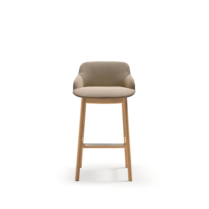 Quinti Deep Stool Oak Base 