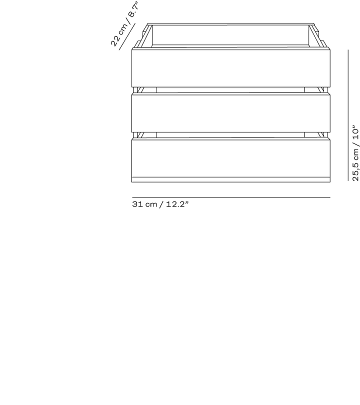 Technical drawing of a rectangular planter box with dimensions labeled.