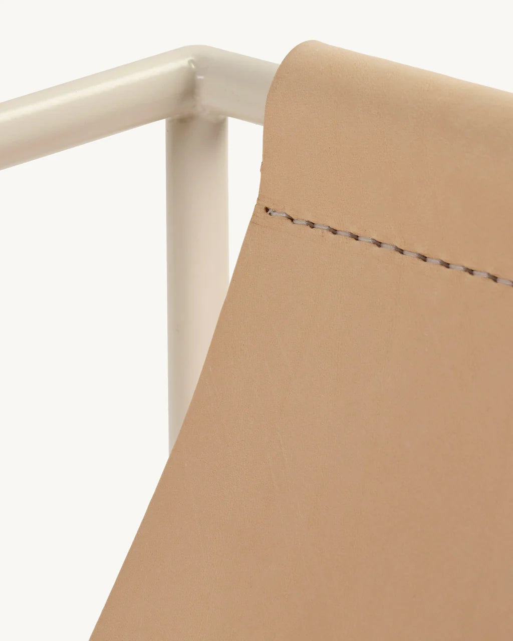 modmobili valerie objects solo chair in leather
