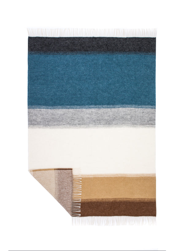 modmobili istex icelandic wool throw