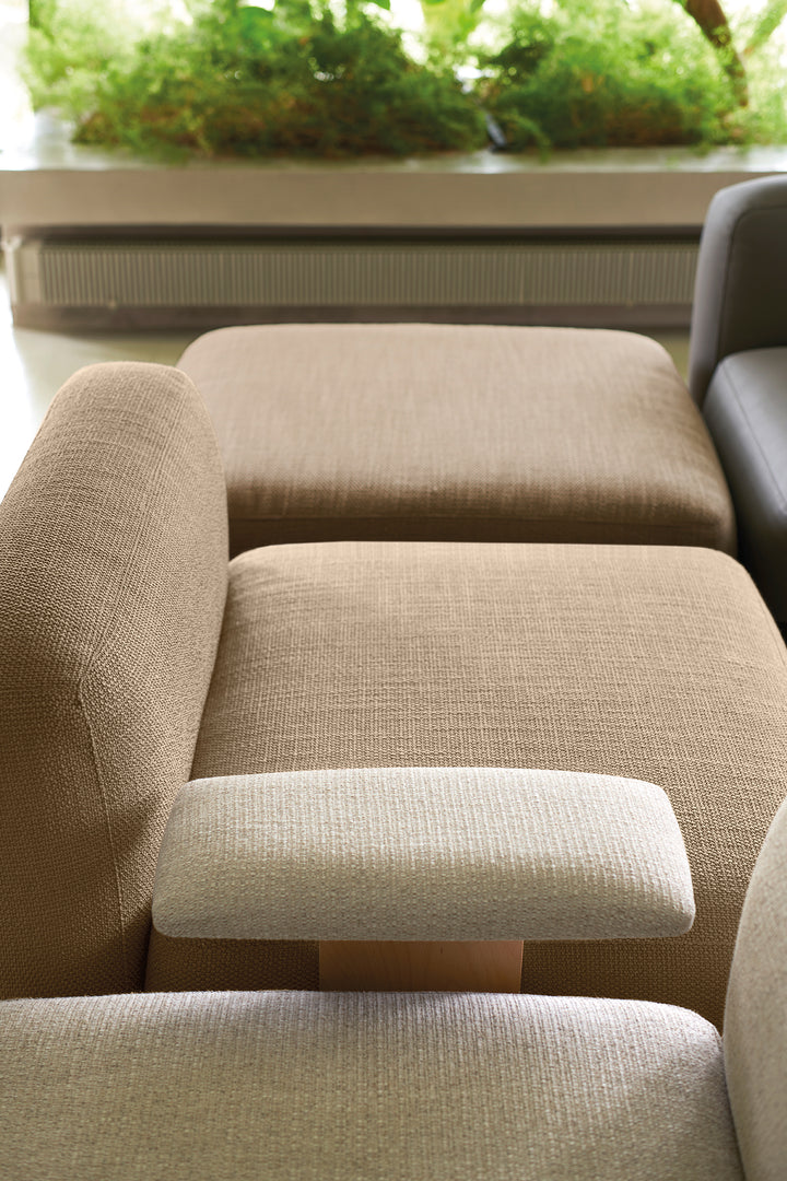 modmobili quinti one hundred modular sofa