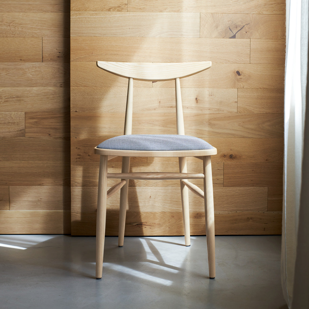 modmobili quinti timeless dining chairs furniture