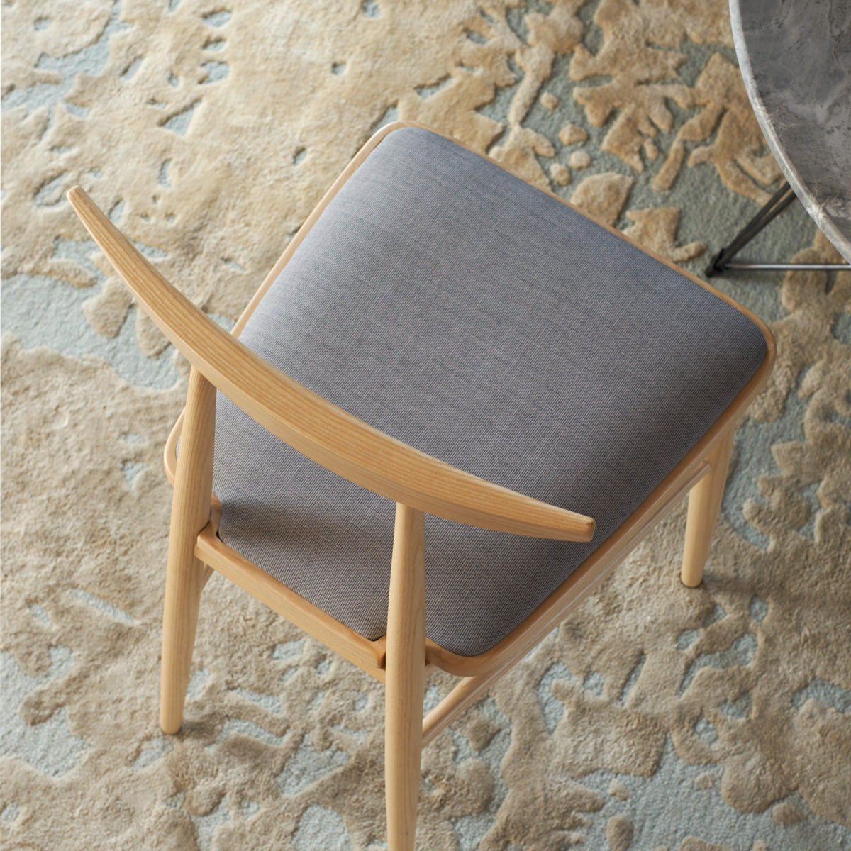 modmobili quinti timeless dining chairs furniture