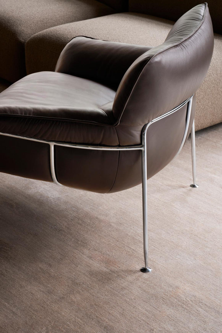 Wendelbo Duvet Lounge Chair in leather