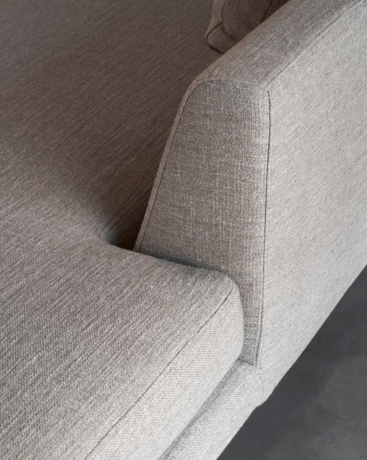  Wendelbo Edge V2 Sectional Chaise detail