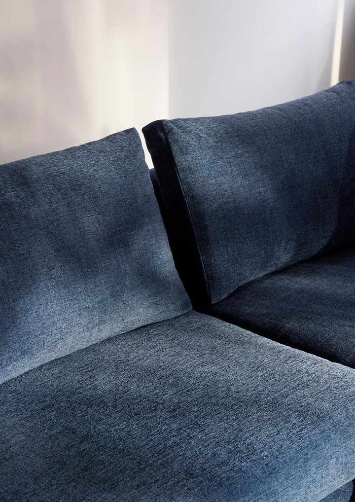 Wendelbo Edge V2 Sectional detail