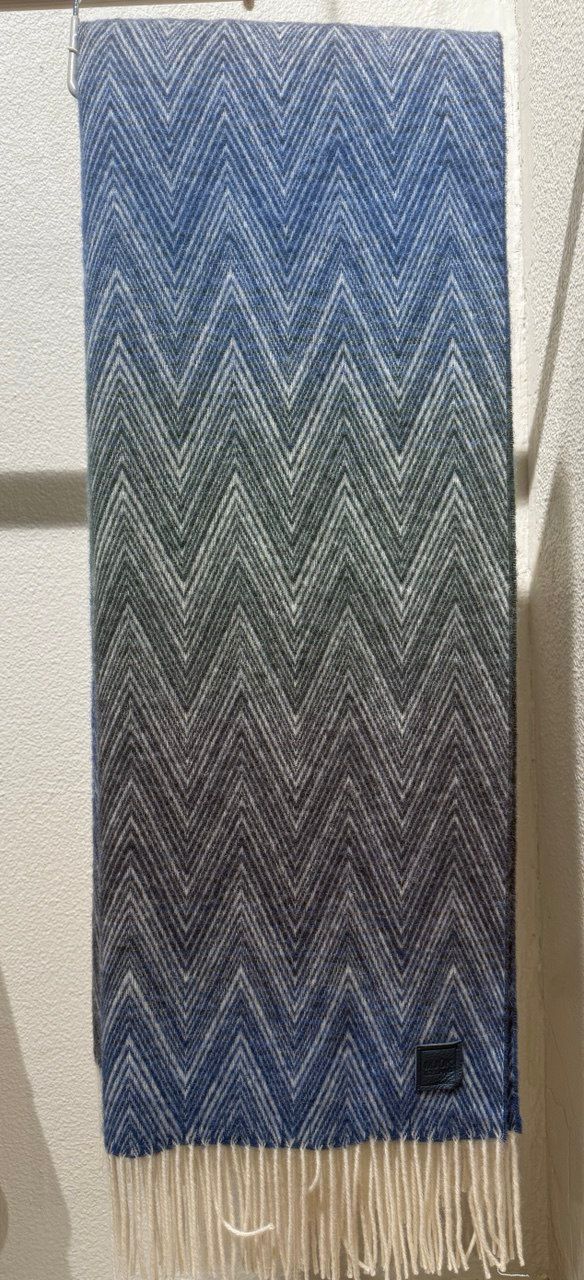 modmobili mjuk icelandic wool throws furniture