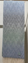 Load image into Gallery viewer, Mjuk Icelandic Wool Throws
