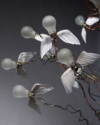Ingo Maurer Birdie lamp ModMobili detail
